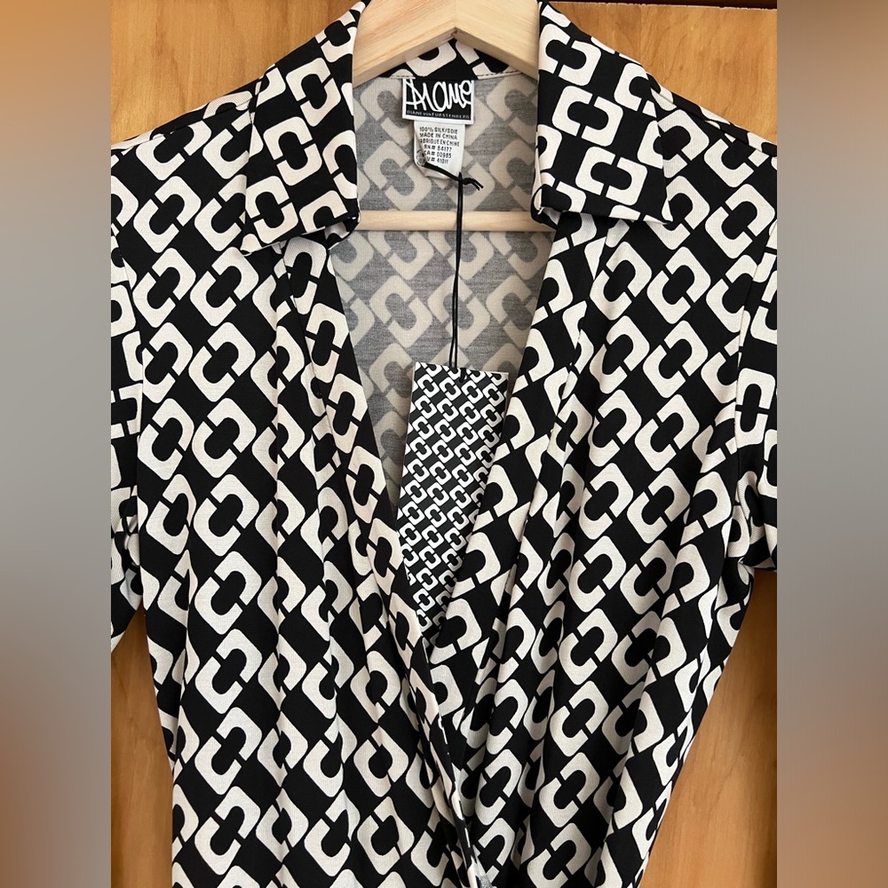 New Jeanne Wrap Dress by DVF - 100% Silk, size 6